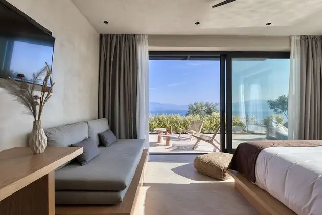 Junior Suite, 1 Bedroom, Private Pool, Sea View