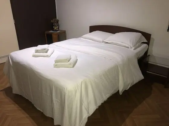 Üç Kişilik Oda