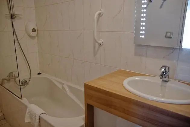 Superior Dört Kişilik Oda