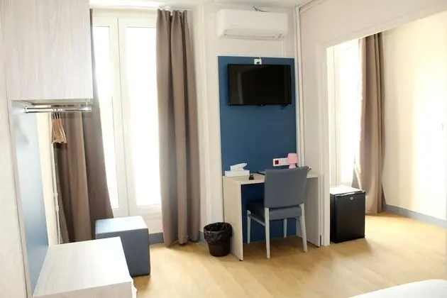 Standard Tek Büyük Yataklı Oda