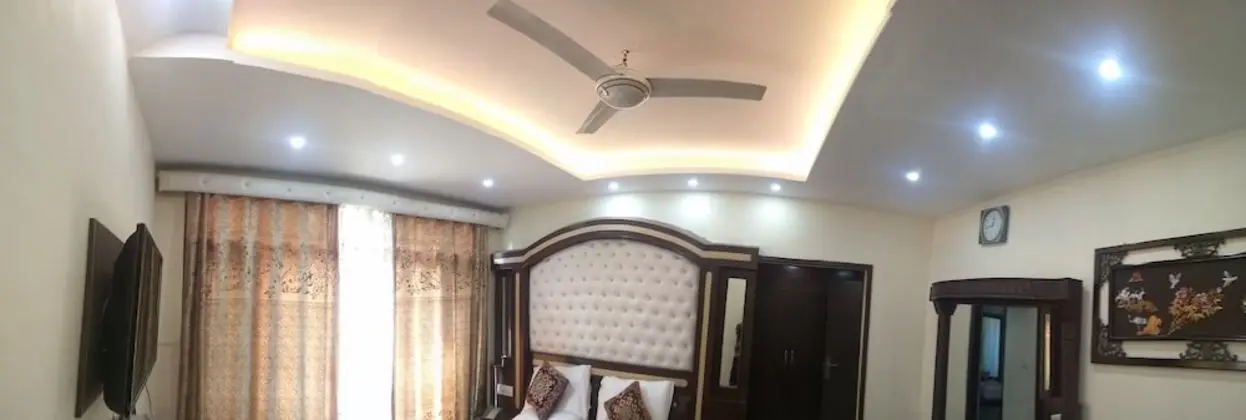Luxury Tek Büyük Yataklı Oda, 1 En Büyük (King) Boy Yatak, Nehir Manzaralı