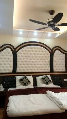 Luxury Tek Büyük Yataklı Oda, 1 En Büyük (King) Boy Yatak, Nehir Manzaralı