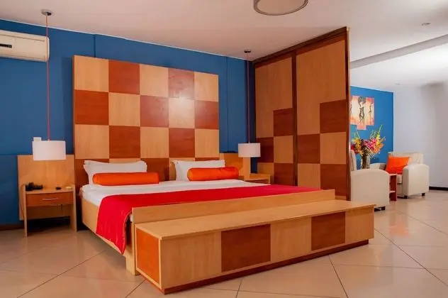 Deluxe Tek Büyük Yataklı Oda, Balkon