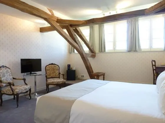 Comfort Tek Büyük Yataklı Oda