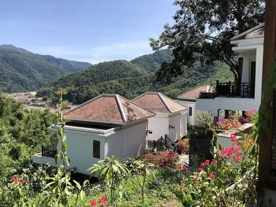 Villa, Nehir Manzaralı