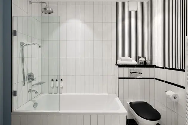 Deluxe Oda, 1 Çift Kişilik Yatak ve Çekyat, Balkon, Deniz Manzaralı (Seaside)