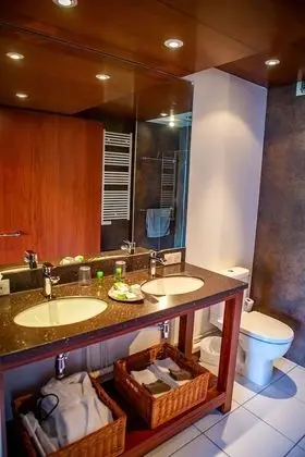 Junior Süit, 1 En Büyük (King) Boy Yatak, Deniz Manzaralı