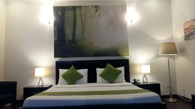 Tek Büyük Yataklı Oda