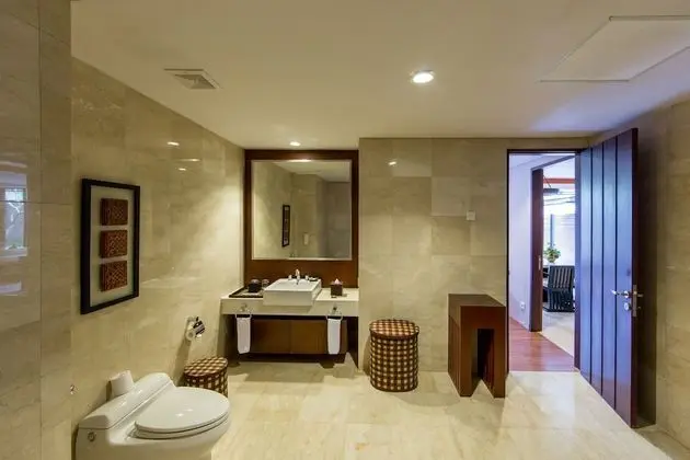 One Bedroom Suite