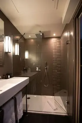 Superior Tek Büyük veya İki Ayrı Yataklı Oda