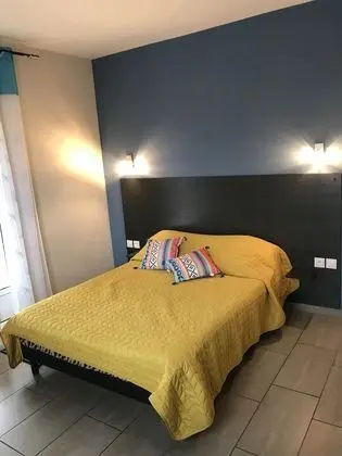 Tek Büyük Yataklı Oda, 1 Çift Kişilik Yatak, Sigara İçilmez