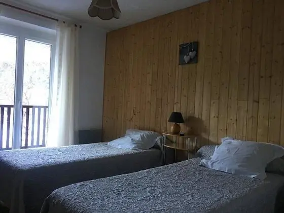 İki Ayrı Yataklı Oda, Dağ Manzaralı