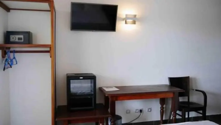 Executive Tek Büyük Yataklı Oda