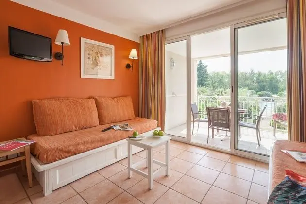 Apart Daire Capacity 5 One Bedroom