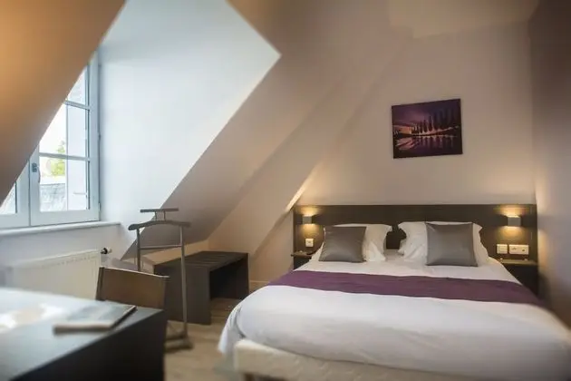 Comfort Tek Büyük Yataklı Oda