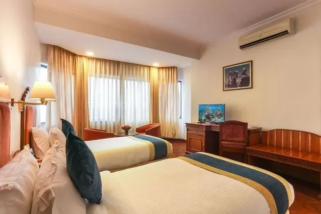 Deluxe Oda, Sigara İçilmez