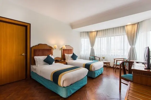 Deluxe Oda, Sigara İçilmez