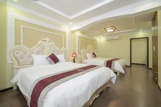 Deluxe Dört Kişilik Oda