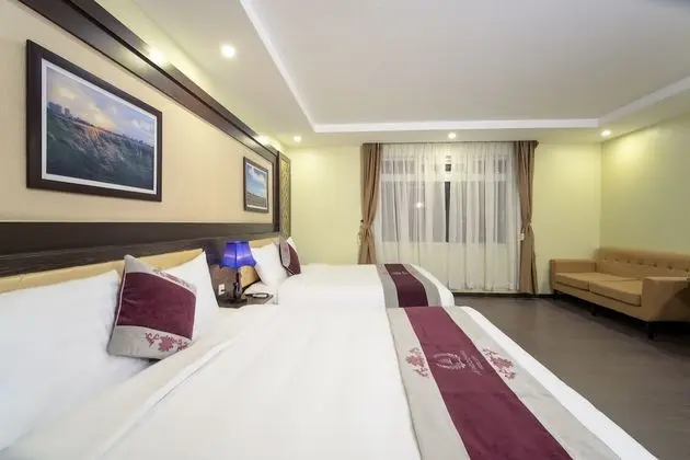 Deluxe Dört Kişilik Oda