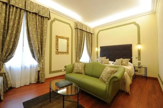 Deluxe Tek Büyük veya İki Ayrı Yataklı Oda