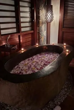 Luxury Ocean Front Pool Suite