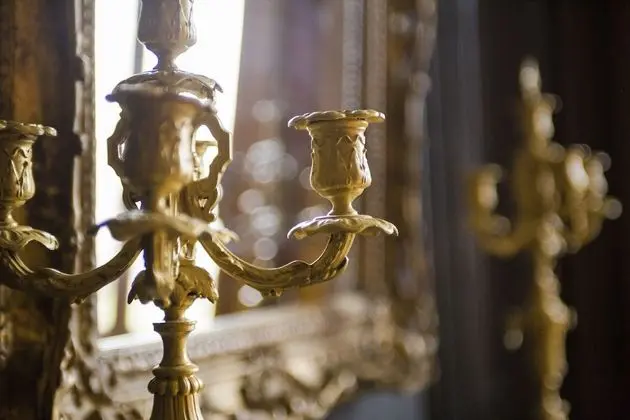 Premier Tek Büyük Yataklı Oda, Özel Banyo, Avlu Manzaralı