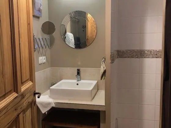 Family Süit, Özel Banyo, Havuz Manzaralı (Amandier)