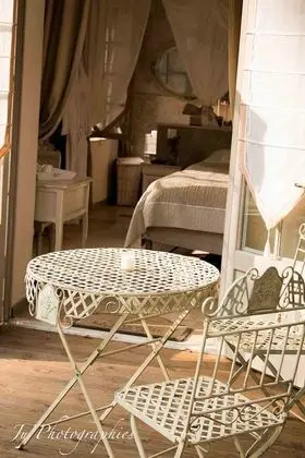 Comfort Tek Büyük Yataklı Oda (Acacia)