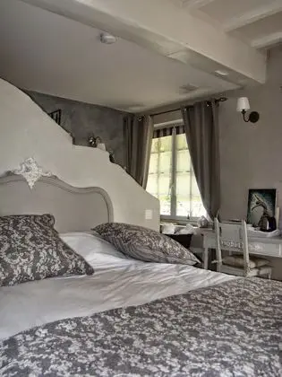 Comfort Tek Büyük Yataklı Oda (Libellule)