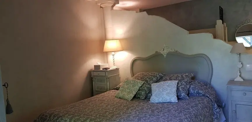 Comfort Tek Büyük Yataklı Oda (Libellule)