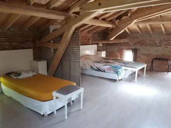 Comfort Dört Kişilik Oda, Banyolu/Duşlu