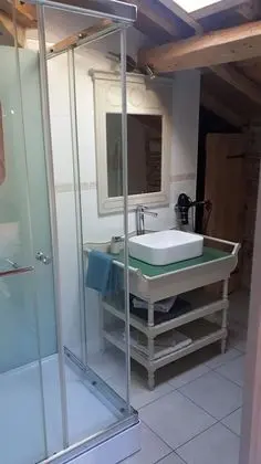 Comfort Tek Büyük Yataklı Oda, Banyolu/Duşlu