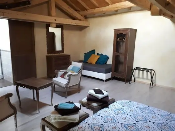 Comfort Üç Kişilik Oda, Banyolu/Duşlu