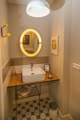 Tek Büyük Yataklı Oda, Özel Banyo (C58)