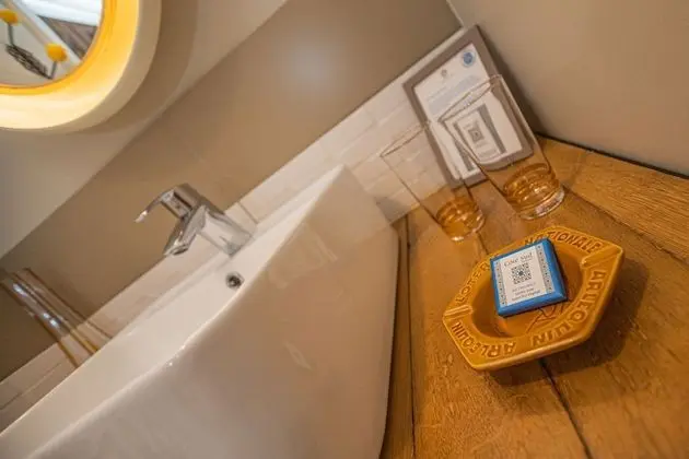 Tek Büyük Yataklı Oda, Özel Banyo (C58)