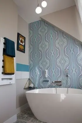 Tek Büyük Yataklı Oda, Özel Banyo (DG64)
