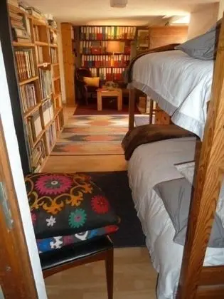 Basic Tek Büyük Yataklı Oda