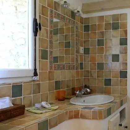 Tek Büyük Yataklı Oda (Le verger)