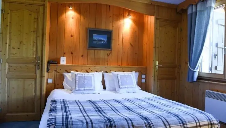 Classic Tek Büyük Yataklı Oda