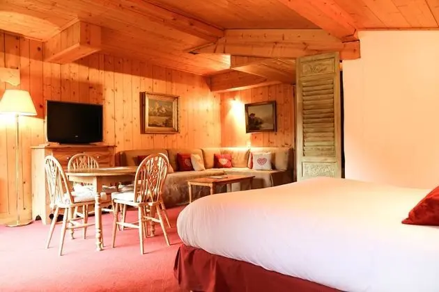 Deluxe Tek Büyük Yataklı Oda