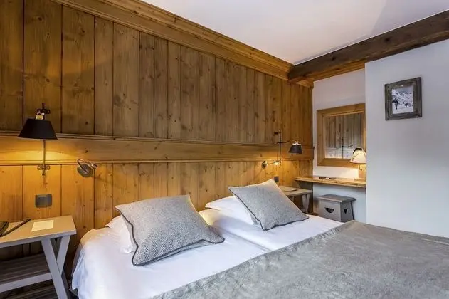 Standard Tek Büyük veya İki Ayrı Yataklı Oda