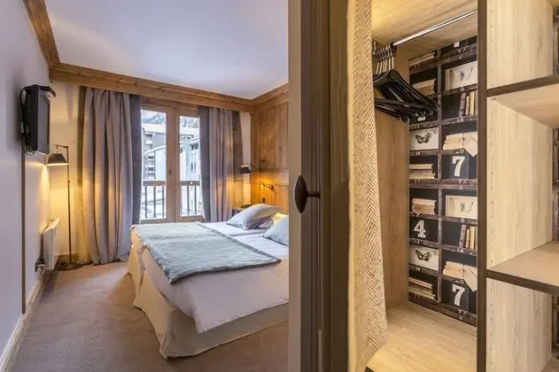 Standard Tek Büyük veya İki Ayrı Yataklı Oda