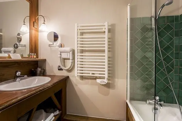 Standard Tek Büyük veya İki Ayrı Yataklı Oda