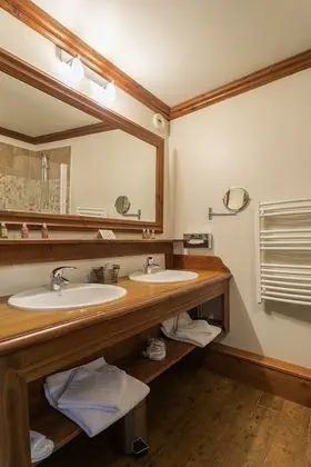 Standard Tek Büyük veya İki Ayrı Yataklı Oda