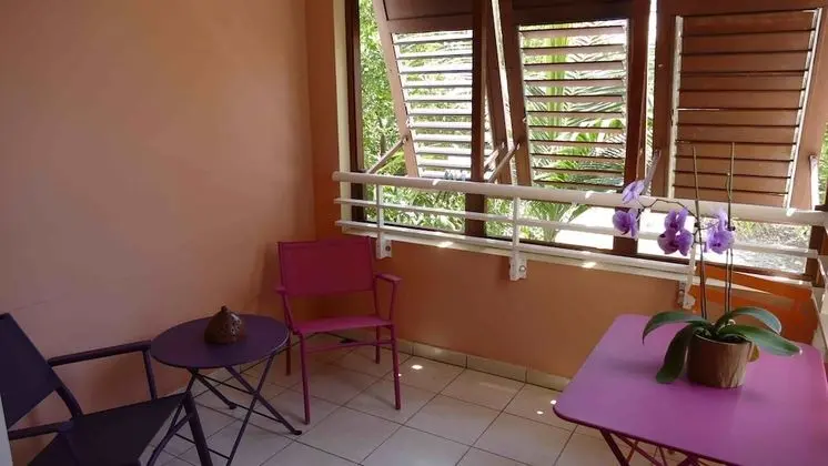 Senior Tek Büyük Yataklı Oda
