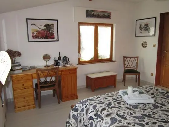 Tek Büyük Yataklı Oda (Louise)