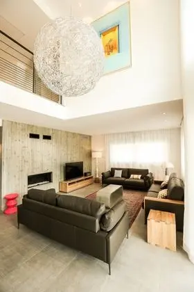 Superior Villa
