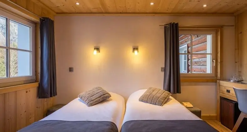 Classic Tek Büyük veya İki Ayrı Yataklı Oda