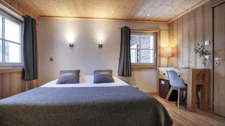 Classic Tek Büyük veya İki Ayrı Yataklı Oda