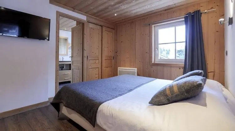 Classic Tek Büyük veya İki Ayrı Yataklı Oda